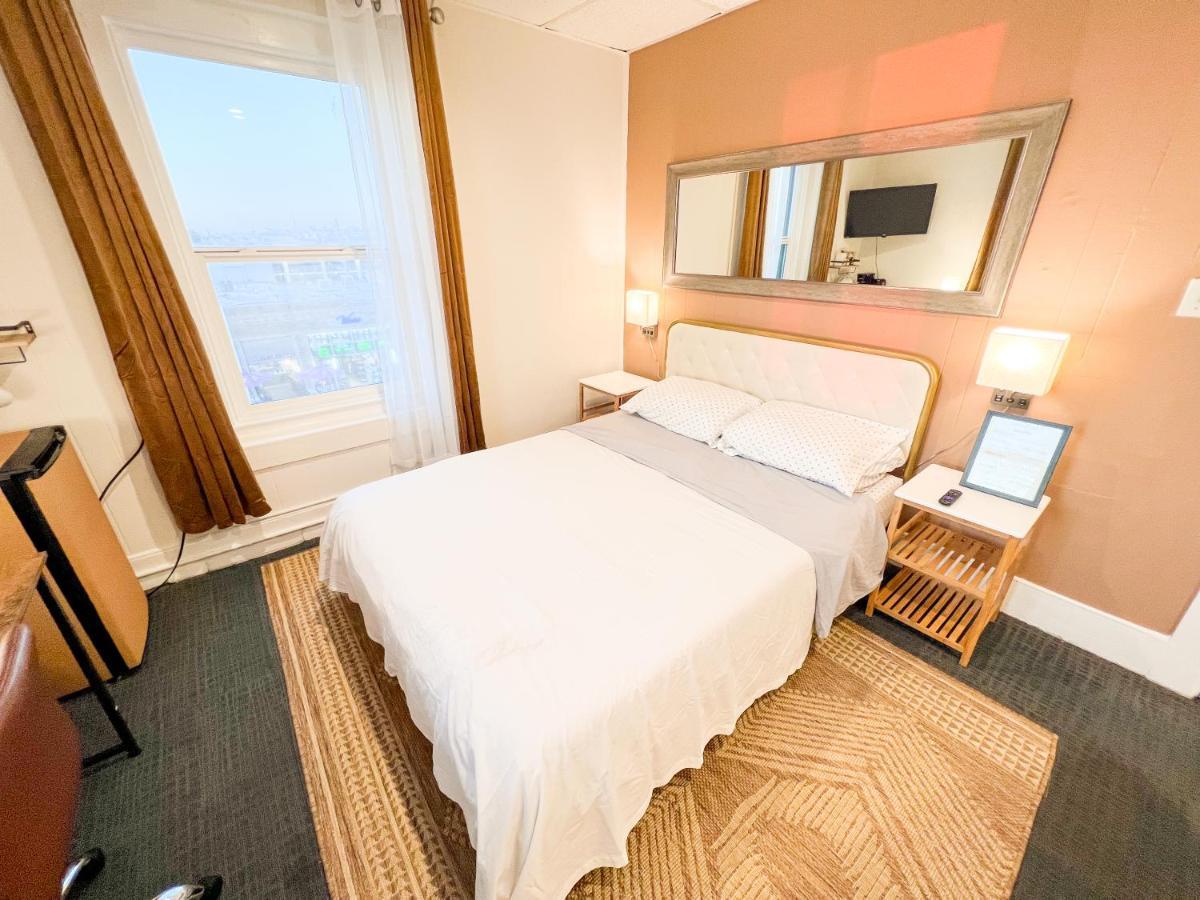 Ith Hermosa Beach Surf Hostel Lax מראה חיצוני תמונה
